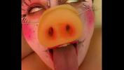 หนังxxx Worthless piggy drinks piss and begs for humiliation ร้อน 2024