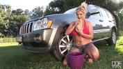 หนังโป๊ Hot comma busty carwash striptease ร้อน