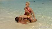 ดูหนังโป๊ Kathy Anderson Goes Wild On a Tropical Beach