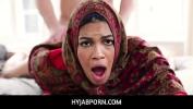 หนัง18 Big ass Arab Stepsister In Hijab Gets Prepared For Arranged Marriage Maya Farrell ร้อน 2024