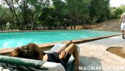 ดูหนังโป๊ Naughty babe gets pounded at poolside 2024