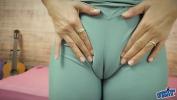 หนังโป๊ Deep Puffy Cameltoe Blonde Babe in Tight Leggings