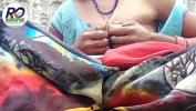 คริปโป๊ Desi village saree removing finger 2024