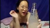 คลิปxxx Cute girl drinking water at home Mp4