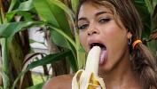 คลิปโป๊ฟรี MYGF Destiny Cruz apos s Pussy Goes Bananas 2024