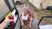 คริปโป๊ Trailer Trash Stepmom gets stepdaughter a big cock and cumshot with Free Candy Trailer 3gp ฟรี