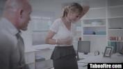 หนังav MILF secretary has sex with boss in the office