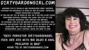 หนังเอ็ก Sexy pornstar Dirtygardengirl fuck her ass with big dildo amp anal prolapse in bed 3gp