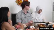 ดูหนังav Muslim girl fucked on thanksgiving table ฟรี