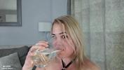 หนังav Slut drinking piss and spit from a glass getting slapped 30 times and eating cum from a cake 2024 ร้อน