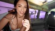 คลิปโป๊ฟรี Beautiful amateur gives a blowjob in a van filmed by strangers 2024