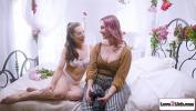 หนังโป๊ Curvy photographer rimmed by a florist ล่าสุด