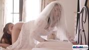 ดูหนังโป๊ Maid of honor has a quickie with brides