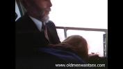 คลิปxxx This old man gets a blowjob in an airplane 3gp