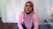 คลิปโป๊ Chubby Arab Stepsis Gets Me Hummus Hoping To Get Some 3gp