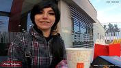 คลิปxxx Famosa Youtuber latina va al McDonald y termina con salsa sobre ella ES MUY GRANDE comma METEMELO TODO TRAILER Mp4 ฟรี