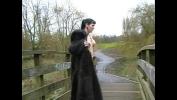 ดูหนังโป๊ Goth Babe in Furry Coat Pisses Outdoors 1 3gp ล่าสุด