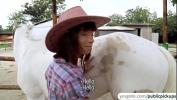 คลิปโป๊ Hot and sexy amateur cowgirl rides cock for cash in an outdoor sex 2024 ล่าสุด